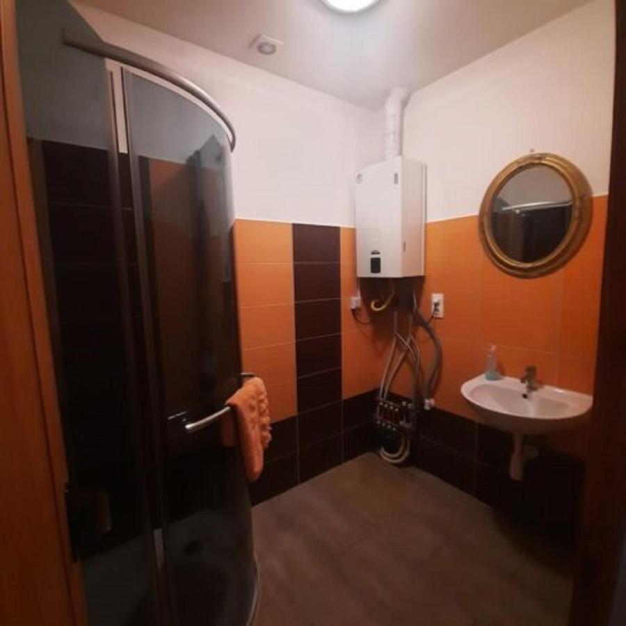 Hotel Ikszt Vendeghaz Dávod Exteriér fotografie